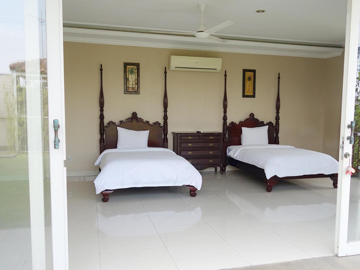 Saffron Suites Syariah Jakarta Eksteriør bilde