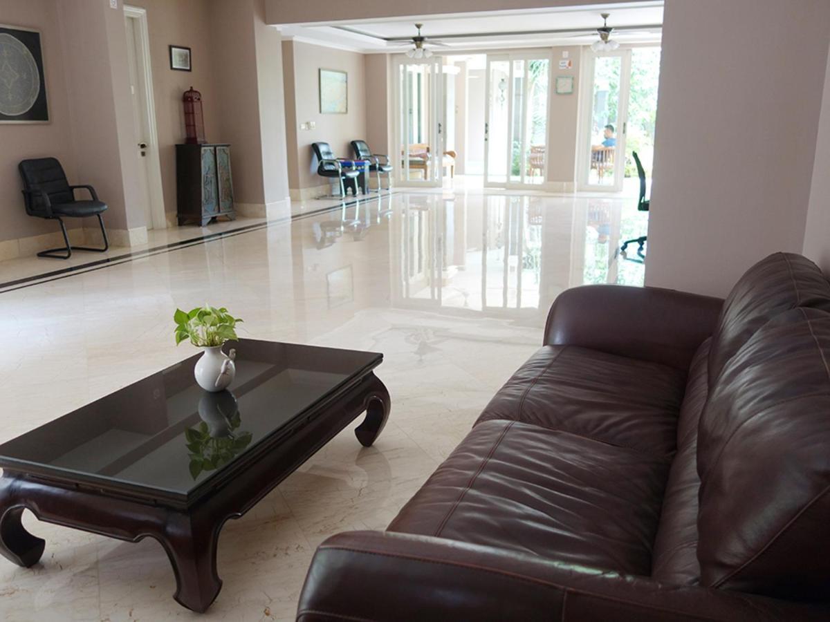 Saffron Suites Syariah Jakarta Eksteriør bilde