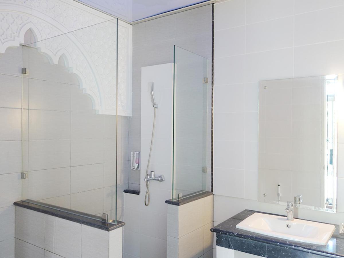 Saffron Suites Syariah Jakarta Eksteriør bilde